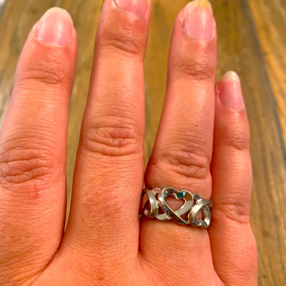 Super sweet sterling silver hearts ring